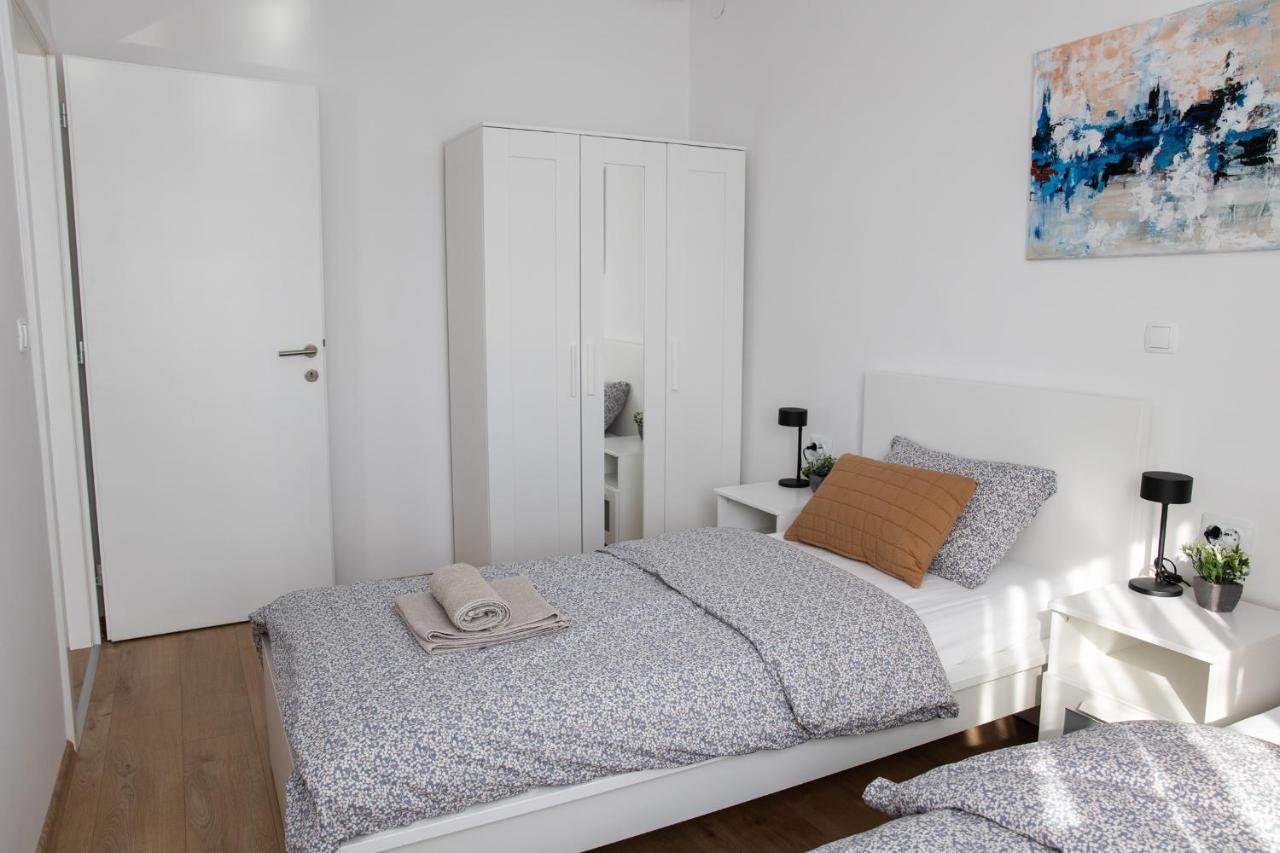 Apartman Ena Bjelovar Esterno foto